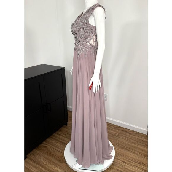 NWT Mac Duggal 20264 Applique Cap Sleeve Bodice Flowy Sequin Gown Lilac Size 6 - Picture 11 of 14